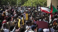 Sudan'da Beşir rejiminin sembol isimlerinin yargılanması talebiyle gösteri