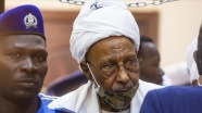 Sudan hükümeti, eski Cumhurbaşkanı Ömer el-Beşir&#039;i UCM&#039;ye teslim edecek