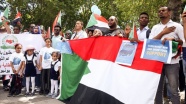 Sudanlılardan darbe protestosu