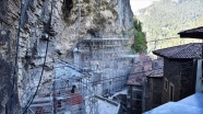 Sümela Manastırı'ndaki restorasyon çalışmaları devam ediyor