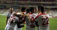  Süper Lig: Antalyaspor: 4 - Gaziantepspor: 1 (Maç sonucu)