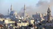 Suriye'de rejim güçlerinin hava saldırısında 8 sivil öldü
