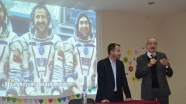 Suriyeli ilk astronot öğrencilerle buluştu