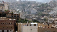 Taiz'de Husiler sivil yerleşim yerlerine saldırdı