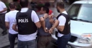 Taksicilere &#039;son durak&#039; operasyonu polis kamerasında