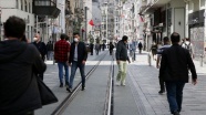 Taksim Meydanı ve İstiklal Caddesi'nde maske zorunluluğu ve 3 metre mesafe kuralı getirildi