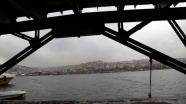 Tarihi Galata Köprüsü kaldırıldı
