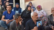 TBB&#039;den oturma eylemi yapan Diyarbakır annelerine destek