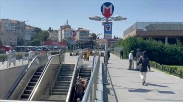 Teknik arıza nedeniyle yapılamayan Üsküdar-Çekmeköy metro seferleri yeniden başladı