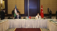 Ticaret Bakanı Pekcan Özbekistanlı yetkililerle bir araya geldi