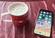 Tim Cook: iPhone X kahve parası bile değil!