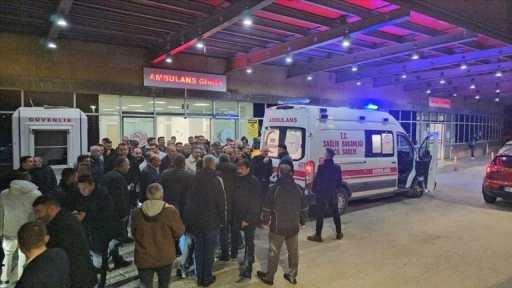 Tokat Belediye Başkanı Yazıcıoğlu zincirleme trafik kazasında yaralandı