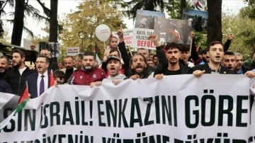 Trabzonspor taraftar derneklerinden Filistin'e destek yürüyüşü