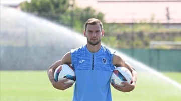 Trabzonspor'un yeni transferi Barisic: Takıma asist ve gollerle katkı yapan bir oyuncuyum