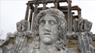 Troya ve Aizanoi&#039;deki kazılar 5 bin yılı aşkın geçmişe ışık tutuyor
