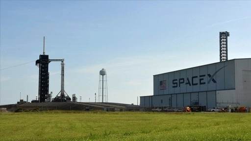 Trump, SpaceX'e ait Starship roketinin fırlatılmasını Musk'la izledi