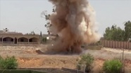 TSK ekipleri Libya'da Hafter milislerinin camiye attığı top mermisini imha etti