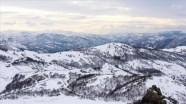 Tunceli&#039;de doğa karla kaplanınca eşsiz güzellikler ortaya çıktı