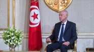 Tunus Cumhurbaşkanı&#039;ndan eski rejim üyelerine engelleme