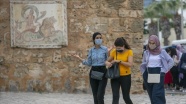 Tunus'ta koronavirüsle mücadele kapsamında alınan kısmi sokağa çıkma yasağı iki hafta daha uzat