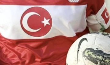 Türk futbolunun gelişmemesinin nedenleri -Tural Memmedov, Azerbaycan'dan yazdı-