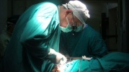 Türk plastik cerrahları birçok ülkede çocukların yüzlerini güldürüyor