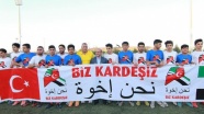 Türk ve Suriyeliler 'Biz Kardeşiz' maçında buluştu
