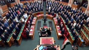 Türkçe, Macaristan Parlamentosunda sesli rehber hizmetine eklenecek