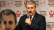 'Türkiye, 35 senedir darbe anayasasıyla yönetiliyor'