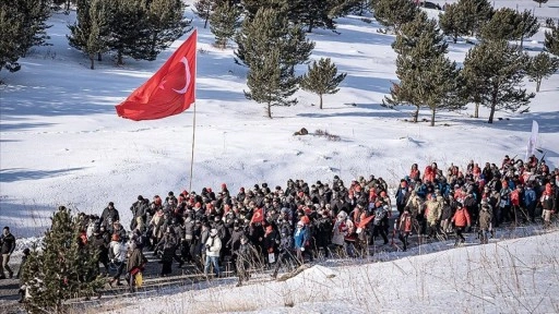 Türkiye, "Bu toprakta izin var" temasıyla Sarıkamış'ta şehitler için yürüdü