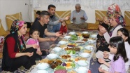 Türkiye&#039;de ilk iftar Hakkari&#039;de yapıldı