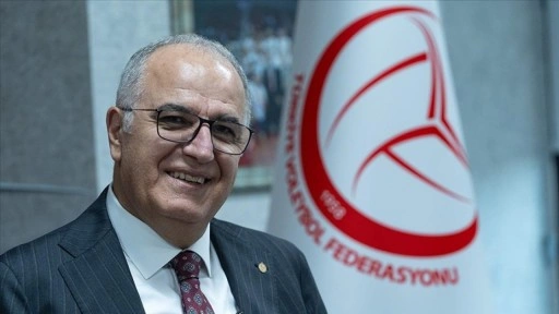 Türkiye Voleybol Federasyonu Başkanı Üstündağ: Türk voleybolu demek hep zirvede olmaktır