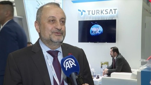 Türksat'tan uçak içi internet hizmetini küresel ölçekte kesintisiz hale getirecek işbirliği