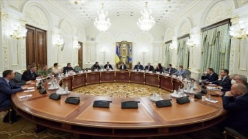 Ukrayna Güvenlik Konseyi ülke genelinde olağanüstü hal ilan etme kararı aldı