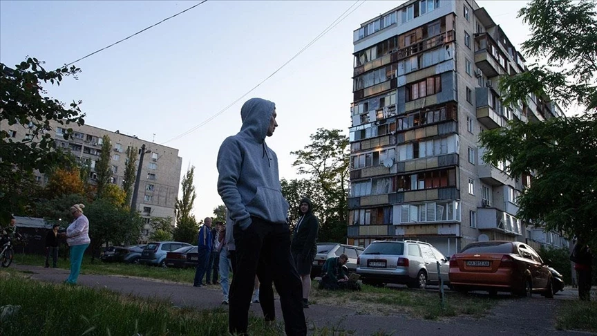 Ukrayna: Rusya'nın Kiev'e gece düzenlediği hava saldırısında 3 ölü, 10 yaralı