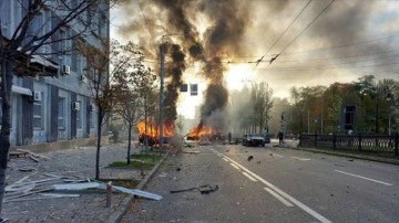 Ukrayna'nın başkenti Kiev'e Kiev'e Rus saldırısında 8 kişi öldü, 24 kişi yaralandı
