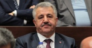 Ulaştırma Bakanı Arslan Türksat'ı ziyaret etti