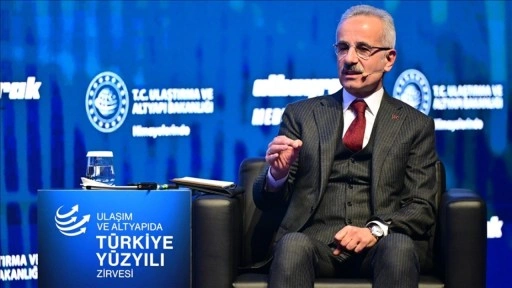 Ulaştırma ve Altyapı Bakanı Uraloğlu: 5G'de ihale sürecini başlattık