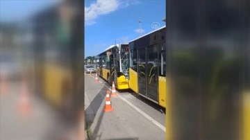 Ümraniye'de 3 İETT otobüsü zincirleme kaza yaptı
