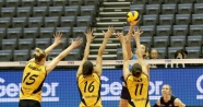 VakıfBank hızlı başladı