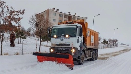 Van, Bitlis ve Muş'ta 293 yerleşim birimine ulaşım sağlanamıyor