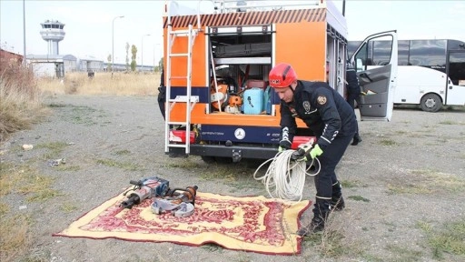 Van'daki PAK ekibi, tatbikat ve eğitimlerle olaylara müdahale kabiliyetini geliştiriyor