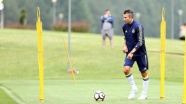 Van Persie'den Fenerbahçe'ye kötü haber