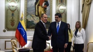 Venezuela Devlet Başkanı Maduro, Lavrov ile görüştü