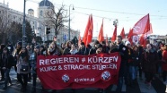 Viyana'da aşırı sağcı yeni hükümet karşıtı gösteri