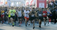 Vodafone 40. İstanbul Maratonu'nda yüz binler sağlık için koştu