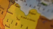 Yabancı savaş uçakları Libya'nın Misrata kentini vurdu