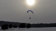 Yalnızçam'da yamaç paraşütü ve kayak keyfi