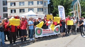 Yalova Belediyesinde işten çıkarılanlar için alınan grev kararı uygulanmaya başladı