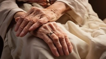 Yaş ayrımcılığı milyonlarca yaşlı bireyin hayatını olumsuz etkiliyor